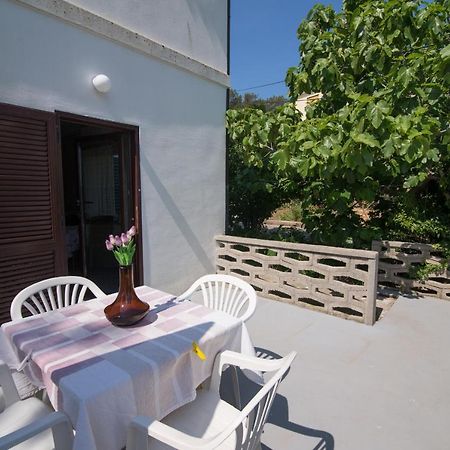 Ferienwohnung Nena Mali Lošinj Exterior foto